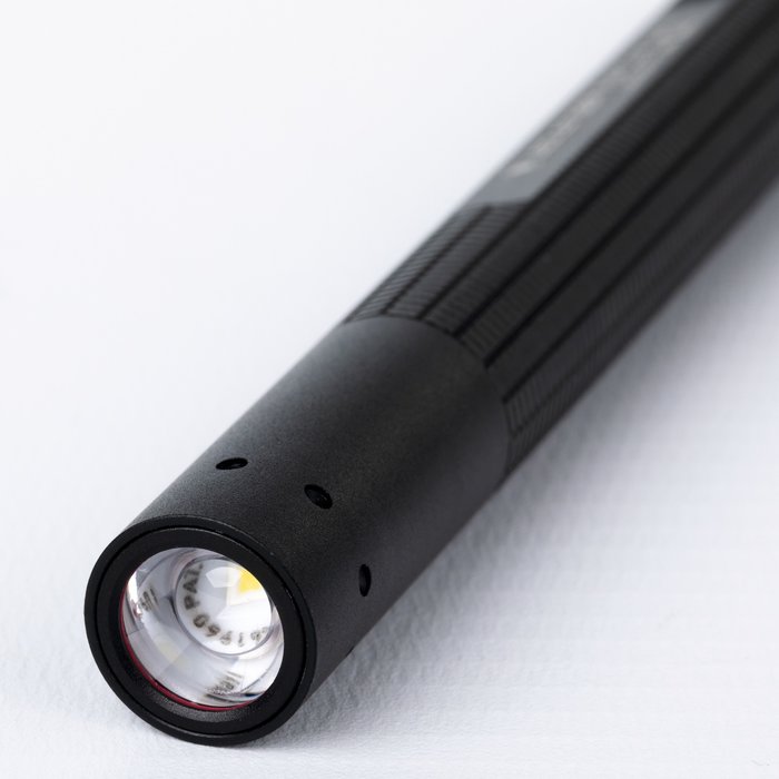 Lampe torche stylo - P4R CORE - Led Lenser - Rechargeable - 200 lm - IP54 - 6000 à 7500 K