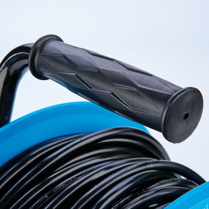 Enrouleur professionnel - Dhome - 4 prises 2P+T avec clapet - Câble H07 RN-F 3G1,5 mm²-6