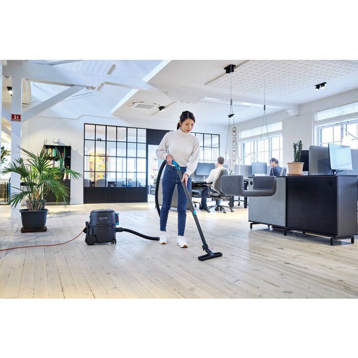 Aspirateur filaire professionnel – NILFISK – VP400 HEPA EC EU – 700 W-3