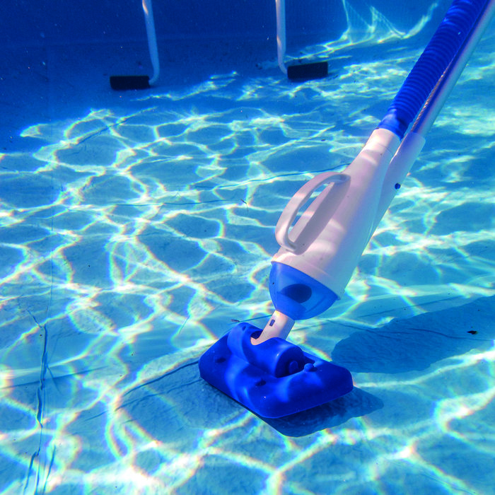 Aspirateur de piscine - Medium Vac - Gre-3