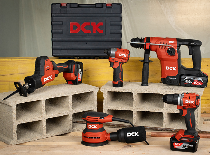 DCK, la marque d'excellence en outillage électroportatif et jardin débarque chez SIDER